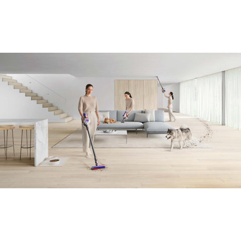 Dyson_V8_Absolute_Vacuum_Cleaner_26c22ef8-4a9a-4318-99a8-05e03abc971f