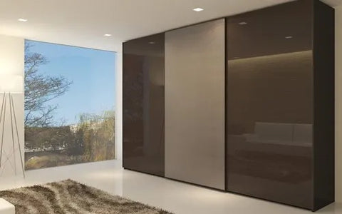 Lacquered Glass Using Saint-Gobain Clear Float Glass